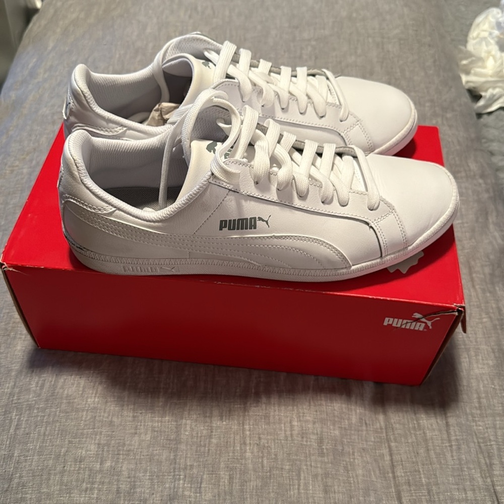 Puma White Smash Sneakers - Picture 2 of 4